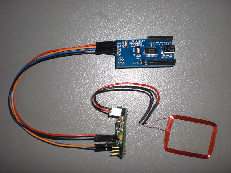 FT232RL board with RDM630 RFID reader